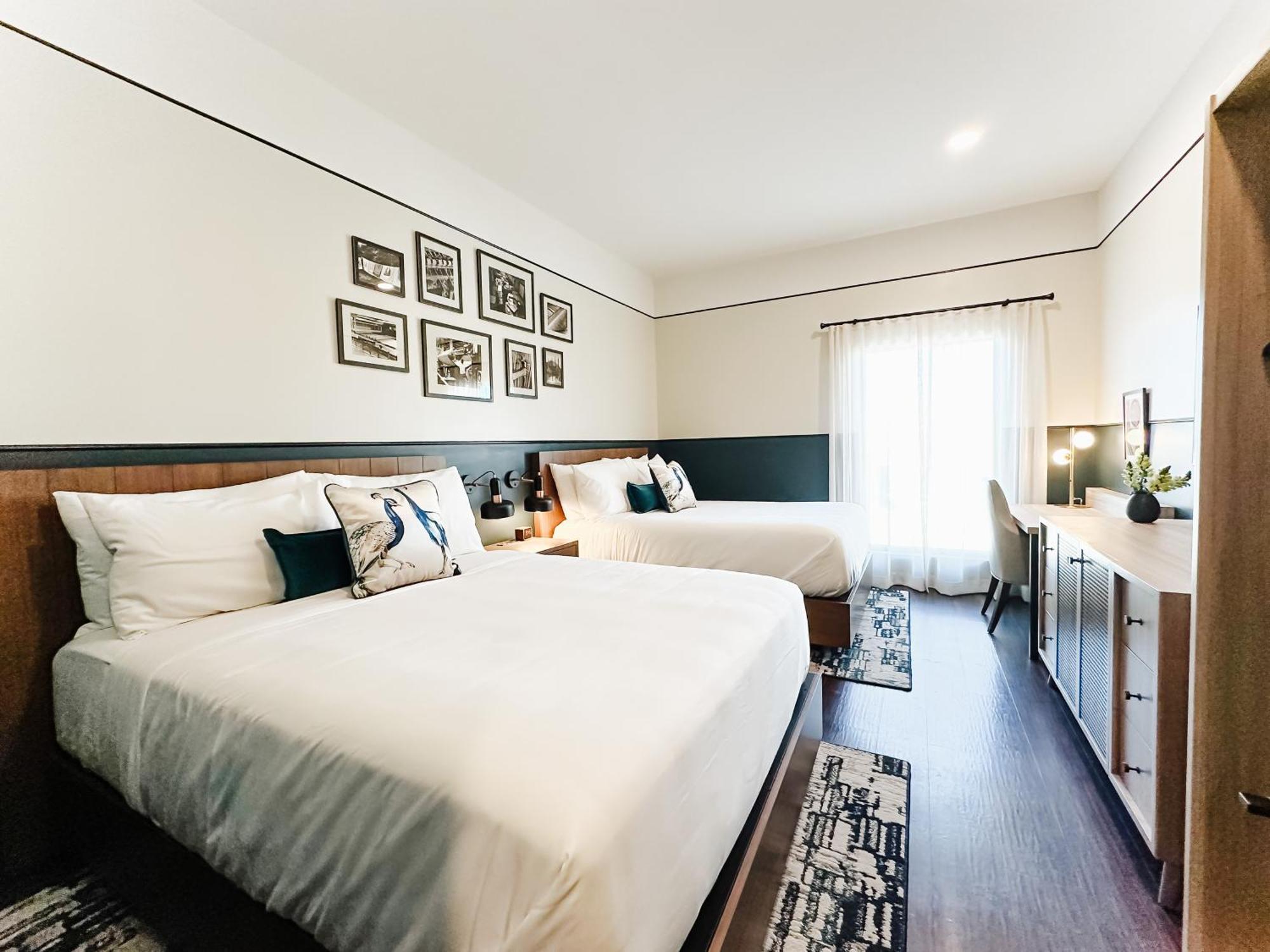 The Carpentry Hotel Далтън Екстериор снимка